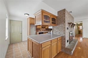 1801 Tyler Avenue - Photo 17