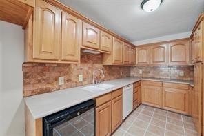 1801 Tyler Avenue - Photo 19