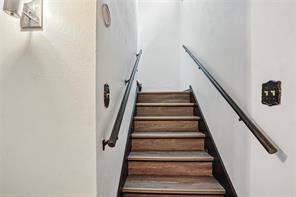 1719 E Grauwyler Road - Photo 16