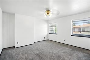 1719 E Grauwyler Road - Photo 17