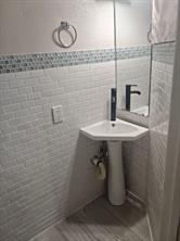 9696 Walnut Street - Photo 16