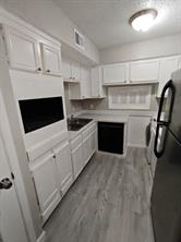 9696 Walnut Street - Photo 19