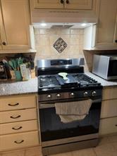 110 Circle Drive - Photo 7