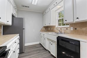 2228 Aberdeen Drive - Photo 3
