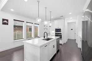 740 Rosemary Road - Photo 9