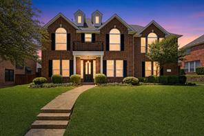 1123 Hampton Drive - Photo 1