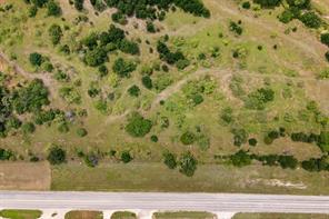 2050 S Main - Photo 1