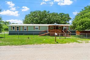 479 Live Oak Loop - Photo 1