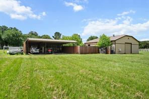 8111 Russell Curry Road - Photo 34