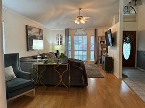 1332 Boyd Street - Photo 2