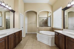 302 Phillips Court - Photo 19