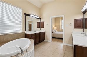 302 Phillips Court - Photo 20