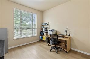 302 Phillips Court - Photo 21