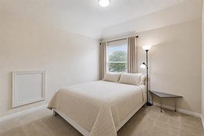 302 Phillips Court - Photo 30