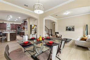 302 Phillips Court - Photo 8
