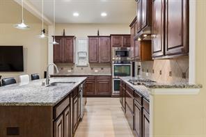 302 Phillips Court - Photo 9