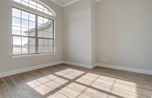 8110 Honeywell - Photo 5