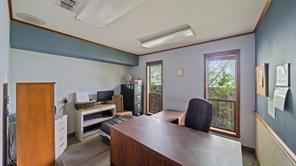 223 Graham Street - Photo 13