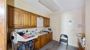 223 Graham Street - Photo 21