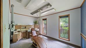 223 Graham Street - Photo 22
