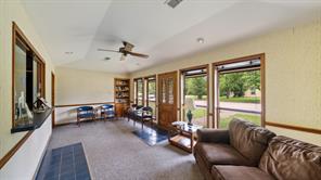 223 Graham Street - Photo 7