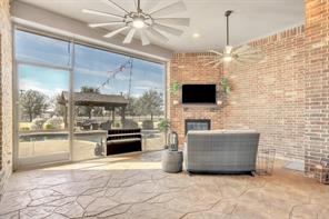 4408 Lake Breeze Drive - Photo 14