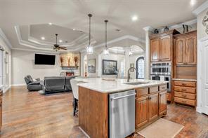 4408 Lake Breeze Drive - Photo 8