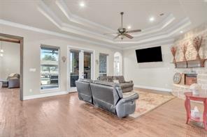 4408 Lake Breeze Drive - Photo 9