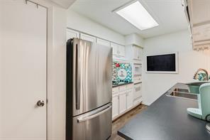 7510 Holly Hill Drive - Photo 13