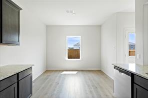 8413 Silverbow Drive - Photo 5