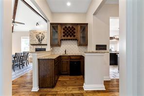 609 Seville Road - Photo 14