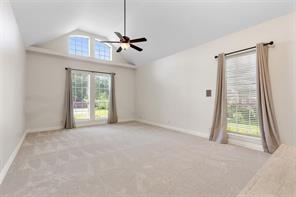 609 Seville Road - Photo 21