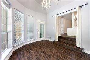 609 Seville Road - Photo 23