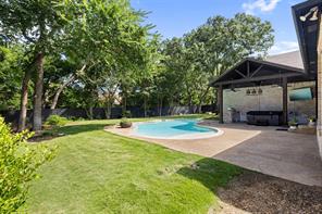 609 Seville Road - Photo 38