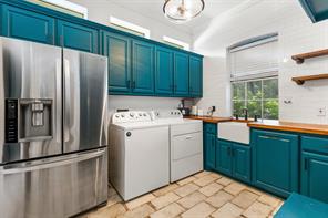 609 Seville Road - Photo 6