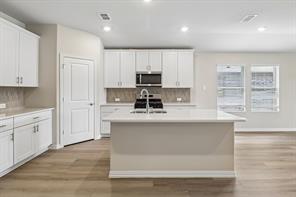 3507 Richmond Drive - Photo 3