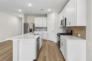 3507 Richmond Drive - Photo 4