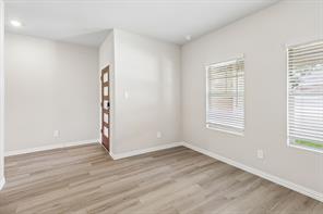 3507 Richmond Drive - Photo 5