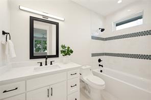 14540 Tamerisk Lane - Photo 33