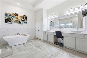 7751 Faught Road - Photo 20