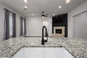 300 Bronco Drive - Photo 11