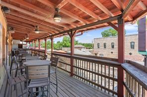 128 N Pecan Street - Photo 23