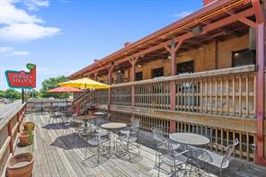 128 N Pecan Street - Photo 25