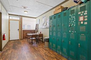 128 N Pecan Street - Photo 29