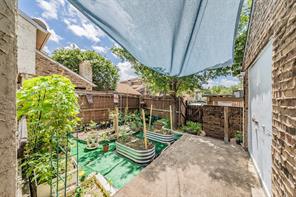 219 Shady Lane Drive - Photo 7