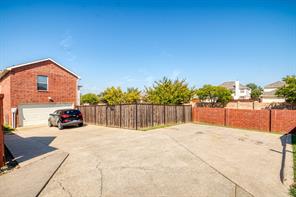 901 Elizabeth Drive - Photo 32