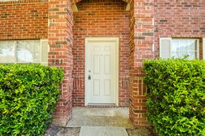 901 Elizabeth Drive - Photo 4