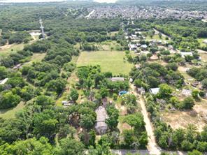 3940 Swisher Road - Photo 5