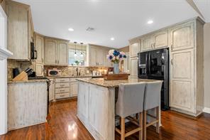 600 S Andrews Drive - Photo 11
