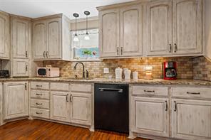 600 S Andrews Drive - Photo 13